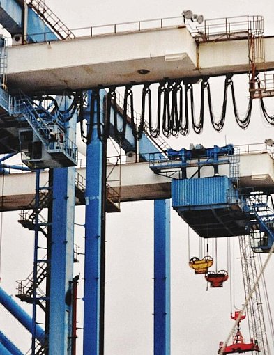 Inteligentna suwnica - jak systemy antybujaniowe i automatyka wspierają bezpieczeń